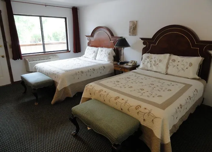Cache Creek Hotel 4*